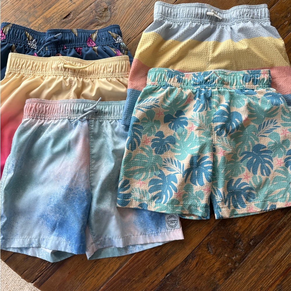 Boys swim trunks 5 pc Abercrombie